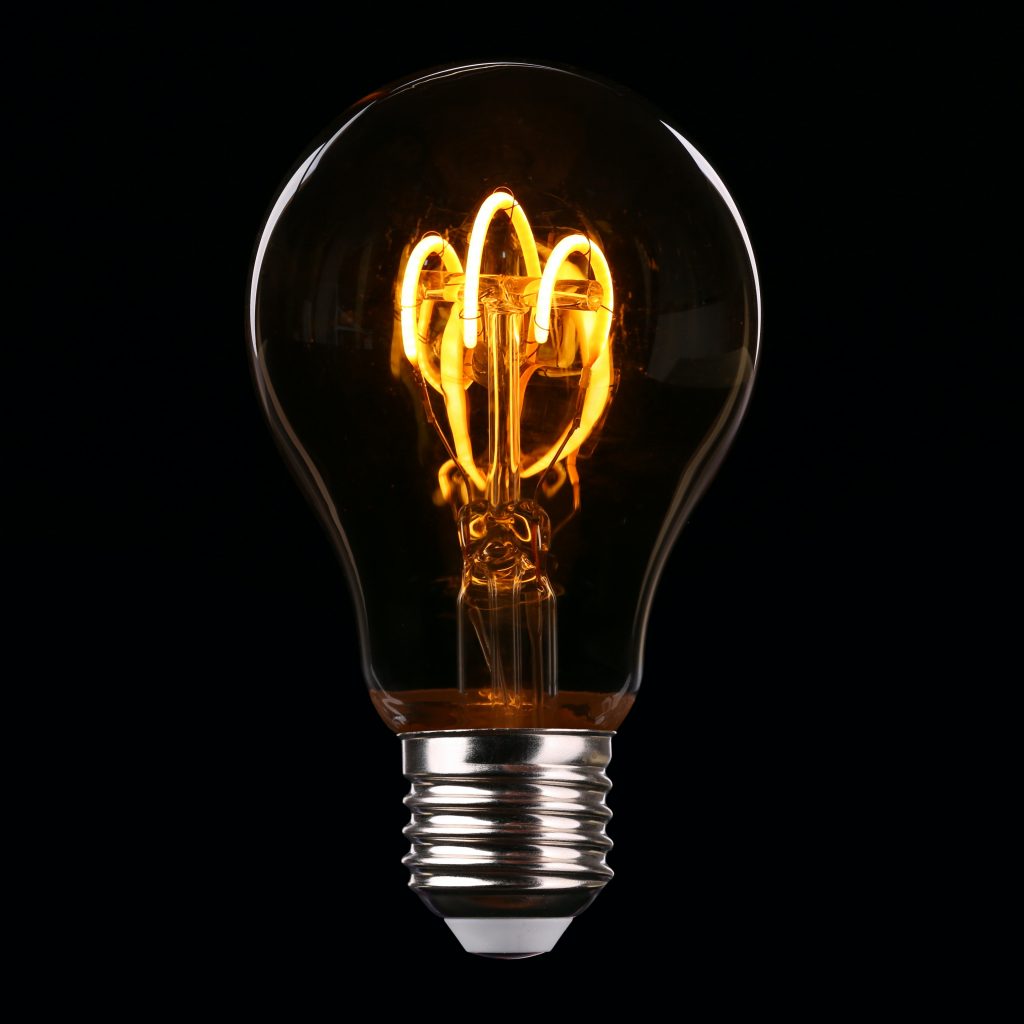 A picture of a light bulb.